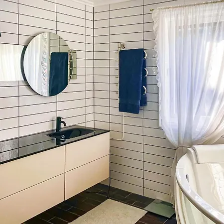 Lovely In With Sauna Casa vacanze