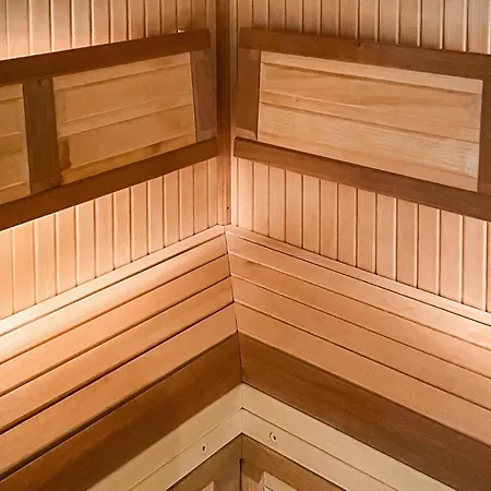Lovely In With Sauna *